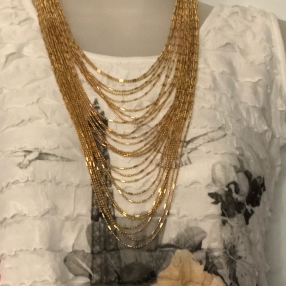 NWT Multi-Row Italian Waterfall Necklace in Goldtone. - Picture 6 of 15